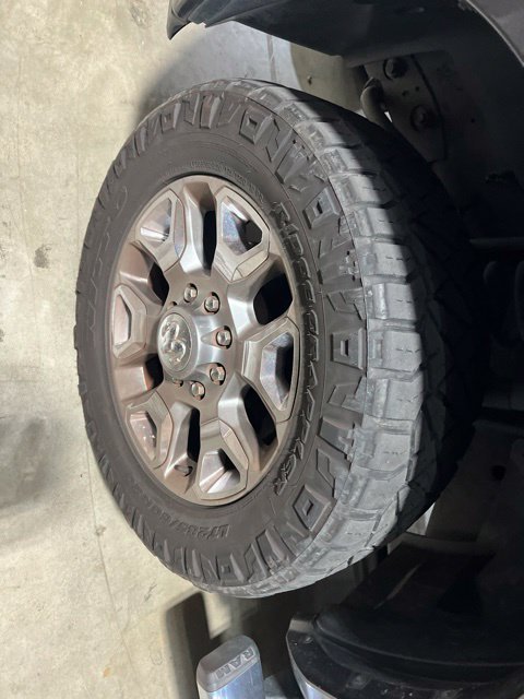 Used 2018 RAM 2500 Limited AWD/4WD image 9