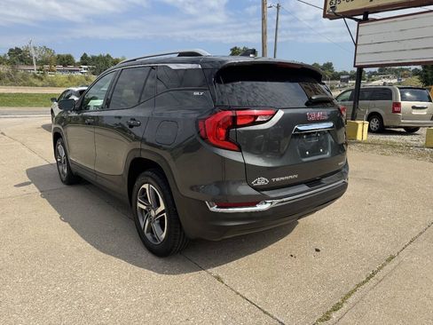 Used 2020 GMC Terrain SLT AWD/4WD image 7