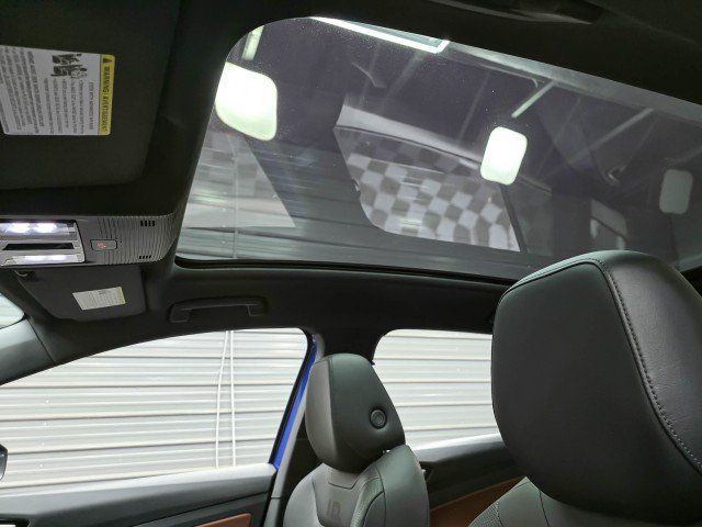 Used 2021 Volkswagen ID.4 Pro S RWD image 16