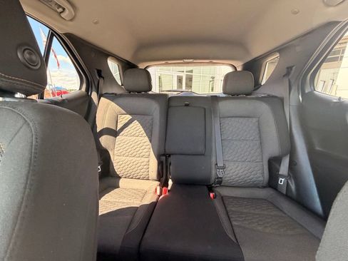 Used 2020 Chevrolet Equinox LT FWD image 27