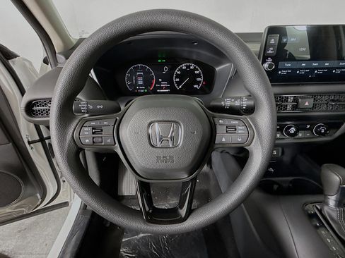 New 2026 Honda HR-V LX image 11