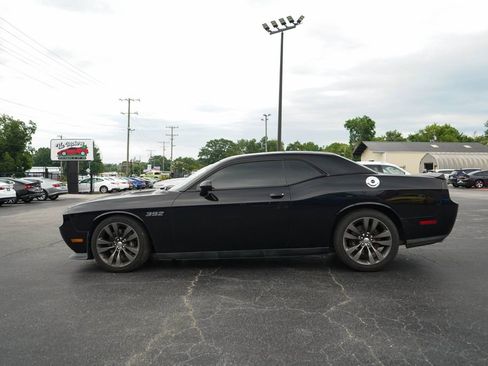 Used 2014 Dodge Challenger SRT8 Core RWD image 24