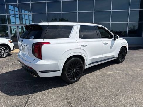 Used 2024 Hyundai Palisade Calligraphy AWD/4WD image 3