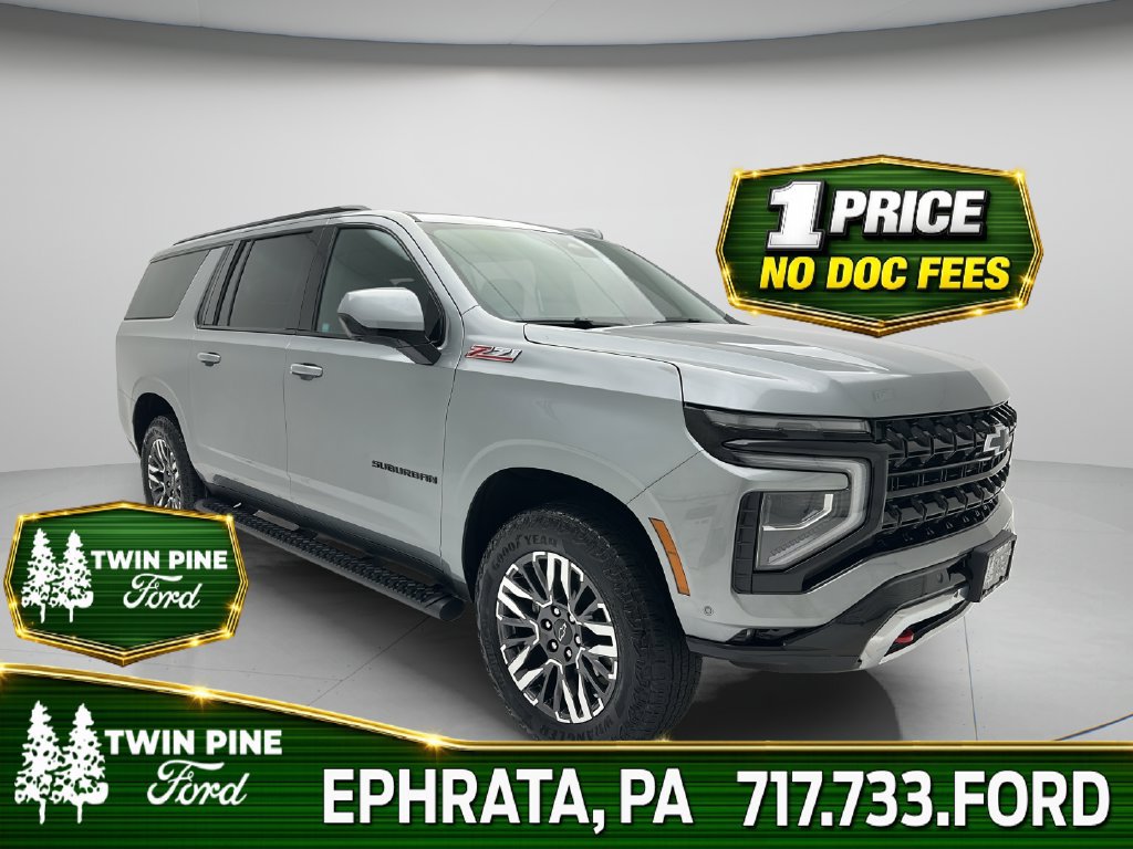 Used 2025 Chevrolet Suburban Z71 AWD/4WD image 1