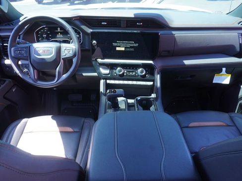 Certified 2025 GMC Sierra 1500 AT4 image 12