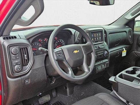 New 2025 Chevrolet Silverado 1500 Custom image 3