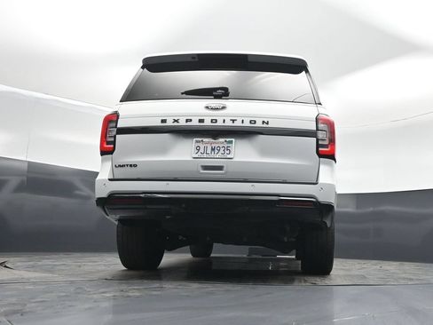 Used 2023 Ford Expedition Limited AWD/4WD image 47