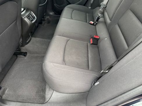 Used 2023 Chevrolet Malibu LT image 17