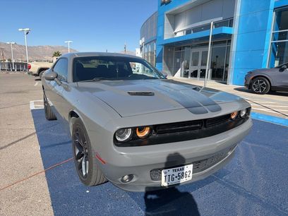 Used 2019 Dodge Challenger SXT w/ Blacktop Package