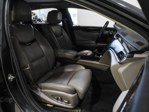 Used 2013 Cadillac XTS Premium FWD image 29