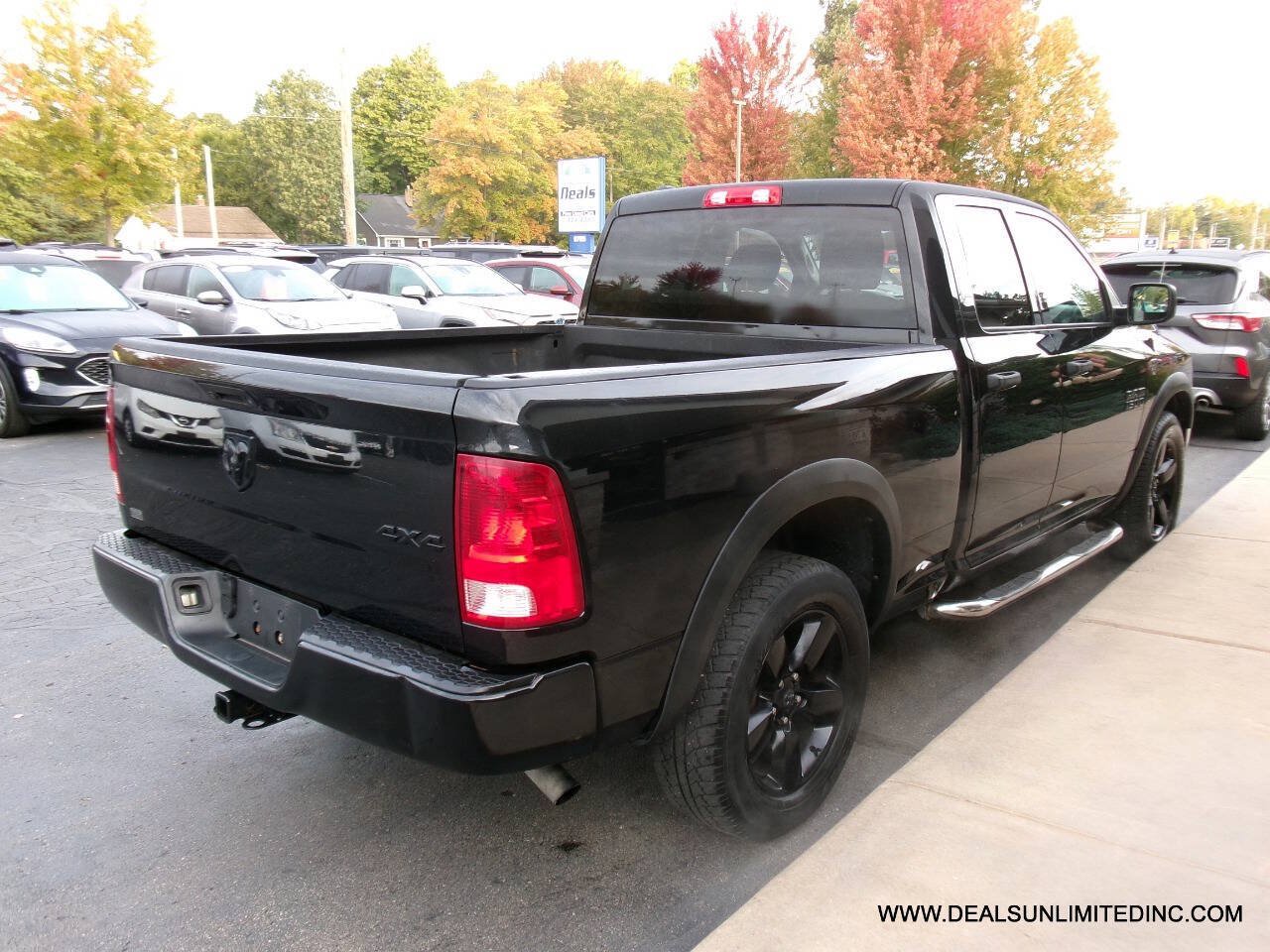 Used 2016 RAM 1500 ST w/ Popular Equipment Group AWD/4WD image 3