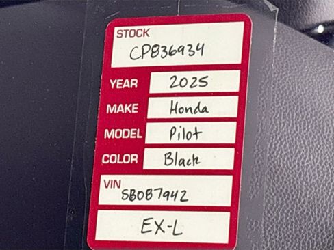 Used 2025 Honda Pilot EX-L image 24