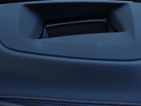 New 2026 BMW X5 xDrive50e w/ Climate Comfort Package image 28