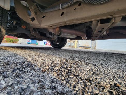 Used 2016 Chevrolet Express 2500 LS image 18