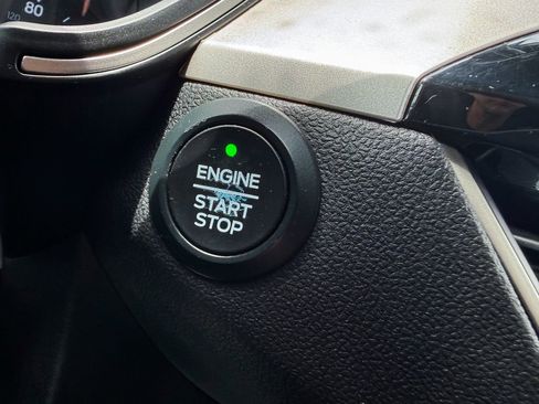 Used 2020 Ford Escape SE AWD/4WD image 24