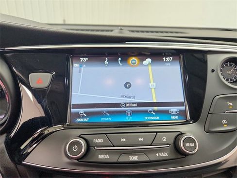 Used 2020 Buick Envision Essence image 29