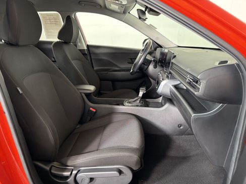 Used 2024 Hyundai Kona SEL AWD/4WD image 21