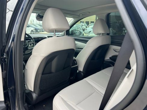 Certified 2024 Hyundai Tucson Limited image 17