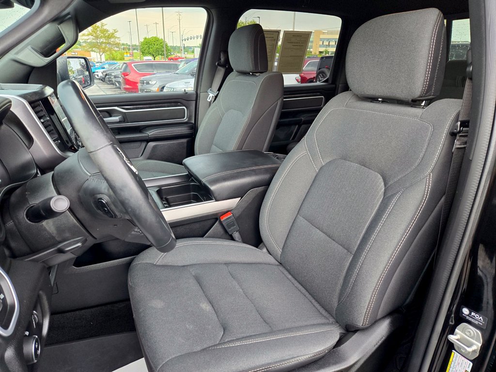 Used 2023 RAM 1500 Big Horn AWD/4WD image 18