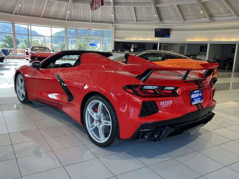 Used 2023 Chevrolet Corvette Stingray Preferred Conv w/ 2LT RWD image 7