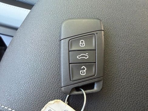 New 2025 Volkswagen Taos S image 32