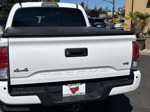 Used 2019 Toyota Tacoma Limited AWD/4WD image 8