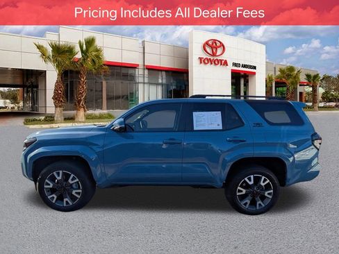 Certified 2025 Toyota 4Runner TRD Sport Premium AWD/4WD image 8
