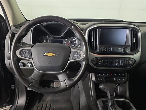 Certified 2019 Chevrolet Colorado ZR2 image 11