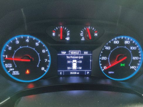 Used 2022 Chevrolet Equinox LS image 23