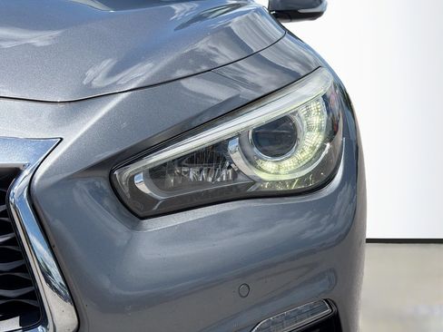Used 2018 INFINITI Q50 Luxe w/ Essential Package (3.0T Luxe) RWD image 9