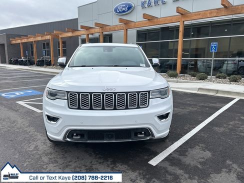Used 2018 Jeep Grand Cherokee Overland image 2