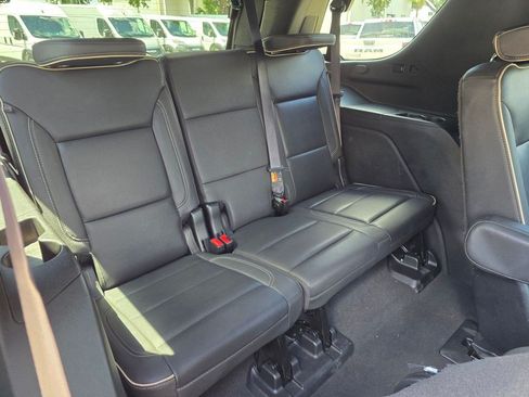 Used 2023 Chevrolet Tahoe Premier RWD image 35