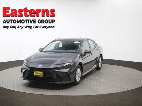 Used 2025 Toyota Camry LE FWD image 53