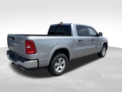 Used 2025 RAM 1500 Big Horn AWD/4WD image 5