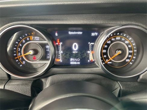 Used 2018 Jeep Wrangler Unlimited Sahara image 26