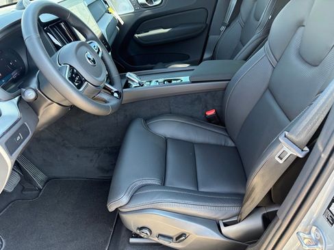 New 2026 Volvo XC60 B5 Ultra w/ Protection Package Premier image 18
