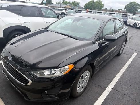 Used 2020 Ford Fusion S FWD image 8