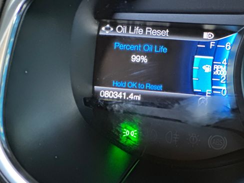 Used 2020 Ford Edge Titanium w/ Equipment Group 301A AWD/4WD image 27