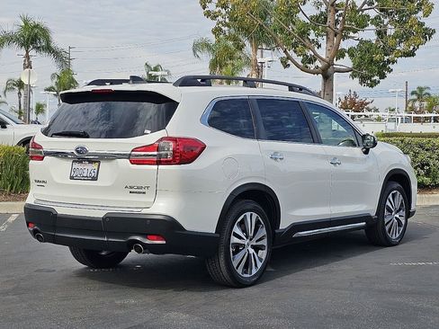 Used 2022 Subaru Ascent Touring image 17