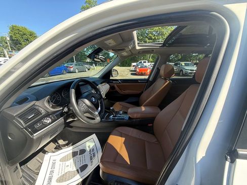 Used 2017 BMW X3 xDrive28i AWD/4WD image 10