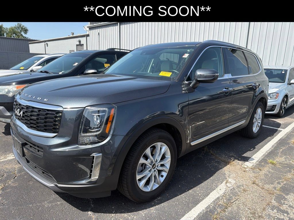 Used 2022 Kia Telluride S AWD/4WD image 1
