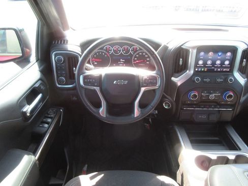 Certified 2022 Chevrolet Silverado 1500 LT Trail Boss w/ Safety Package AWD/4WD image 18