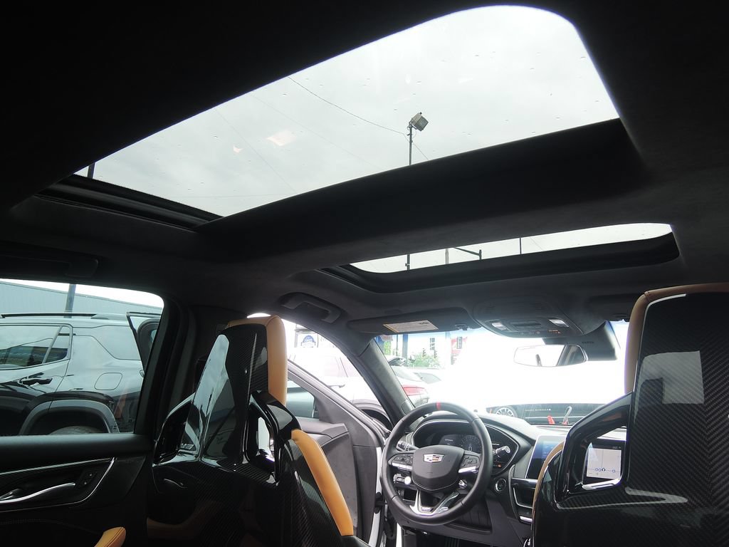 Used 2024 Cadillac CT5 V Blackwing w/ Carbon Fiber Package 2 RWD image 42
