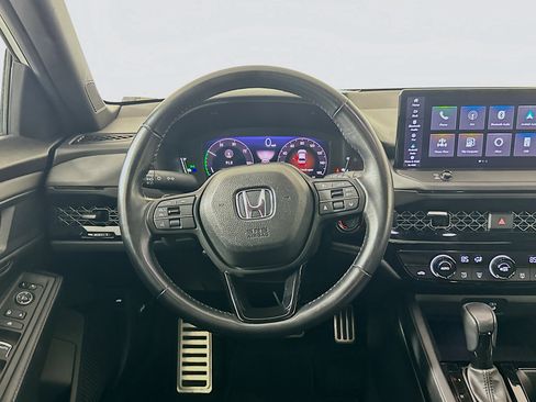 Used 2024 Honda Accord Sport image 16