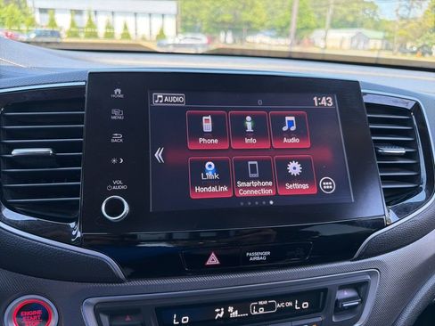 Certified 2023 Honda Ridgeline Sport image 10