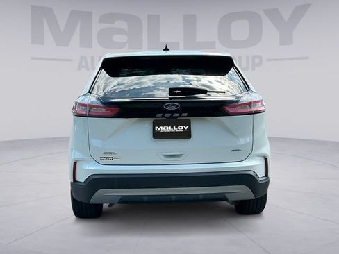 Certified 2023 Ford Edge SEL w/ Convenience Package AWD/4WD image 4