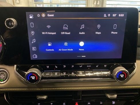 New 2026 Chevrolet Colorado ZR2 w/ Technology Package AWD/4WD image 21