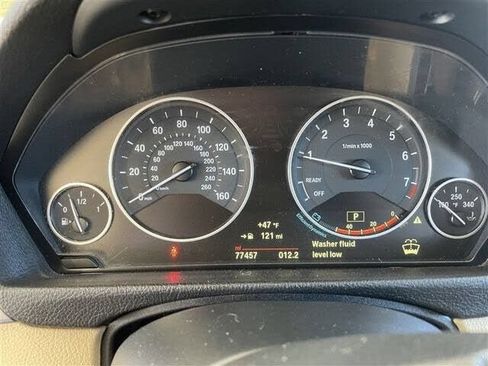 Used 2015 BMW 320i xDrive Sedan AWD/4WD image 12