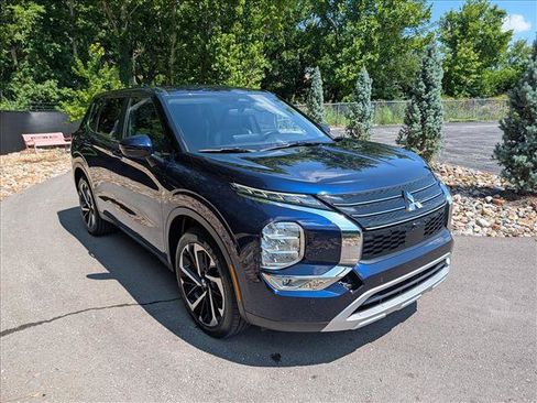 Used 2024 Mitsubishi Outlander SE FWD image 7