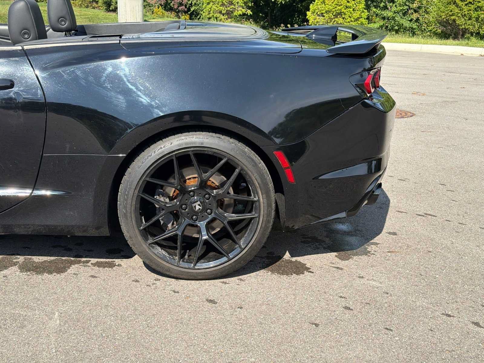 Used 2019 Chevrolet Camaro SS RWD image 4